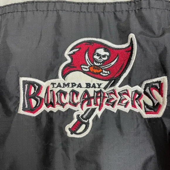 Vintage Pro Player Tampa Bay Buccaneers NFL football windbreaker jacket - Picture 4 of 11